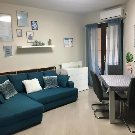 Jazminvirag Apartman Apartment Balatonlelle